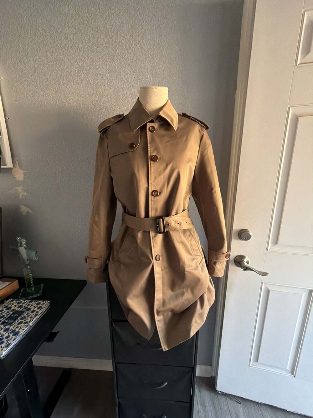 Versino Trench Coat Beige Belted